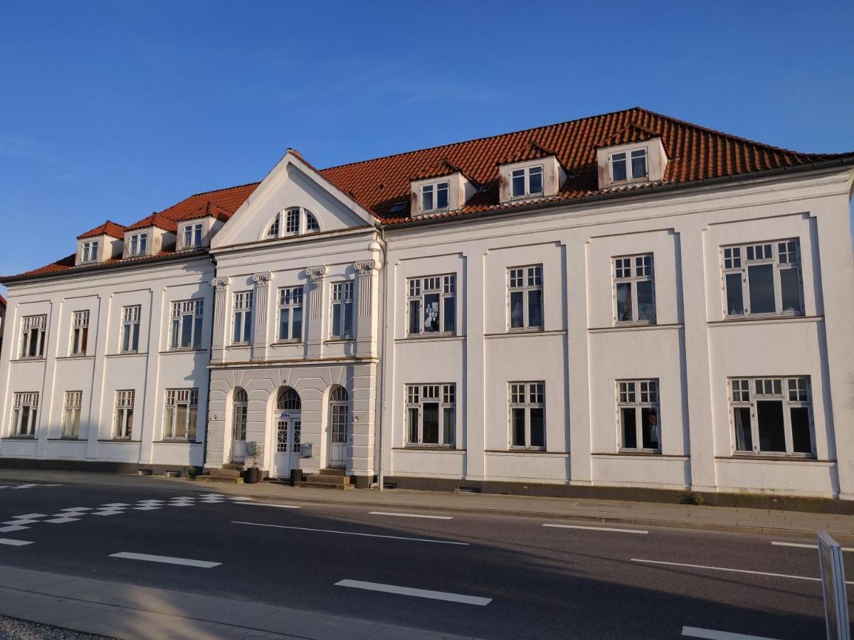 Dronninglund Appartements Buitenkant foto